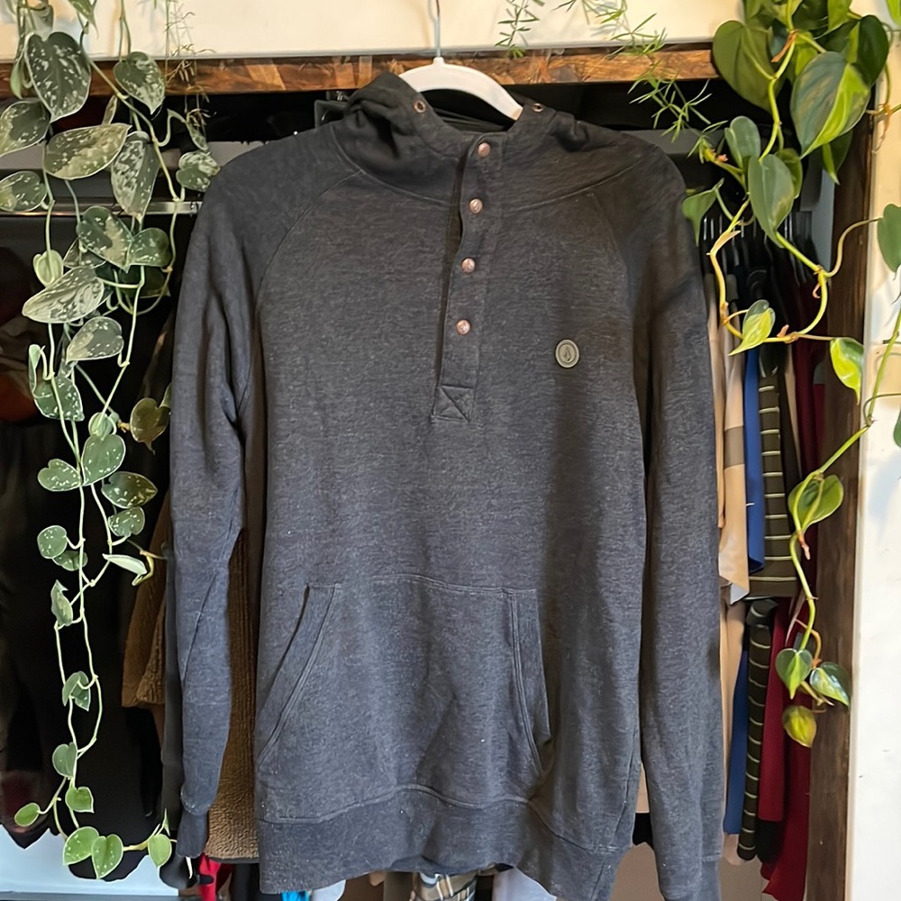 Volcom button up hoodie size Large
